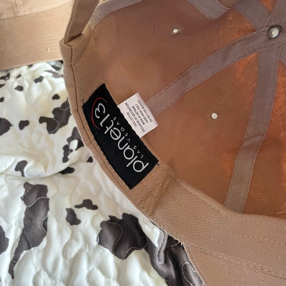 Planet 13 gear tan hat - Picture 3 of 3
